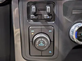 Ford F-150 2022 4x4 XLT 4dr SuperCrew 6.5 ft. SB