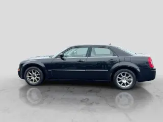 Chrysler 300 2008 Touring 4dr Sedan