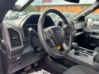 Ford F-150 2020 4x4 XLT 4dr SuperCrew 5.5 ft. SB