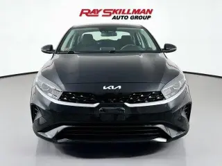 Kia Forte 2023 LXS 4dr Sedán