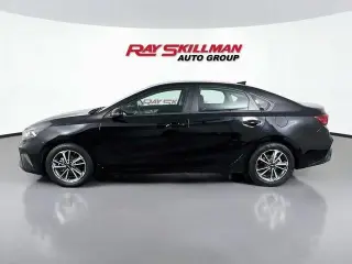 Kia Forte 2023 LXS 4dr Sedán