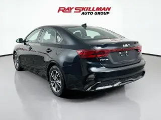 Kia Forte 2023 LXS 4dr Sedán