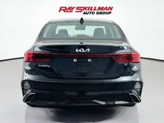Kia Forte 2023 LXS 4dr Sedán