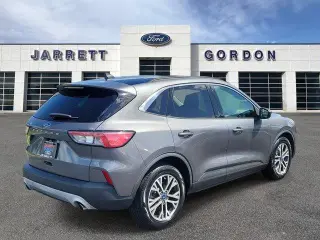 Ford Escape 2022 SEL 4dr SUV