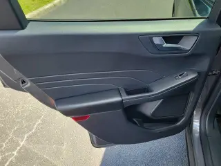 Ford Escape 2022 SEL 4dr SUV