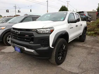 Chevrolet Colorado 2023 4x4 Trail Boss 4p Cabaña de Tripulación 5 pies ST
