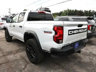 Chevrolet Colorado 2023 4x4 Trail Boss 4p Cabaña de Tripulación 5 pies ST
