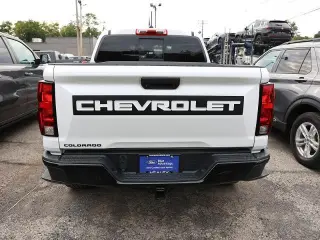 Chevrolet Colorado 2023 4x4 Trail Boss 4p Cabaña de Tripulación 5 pies ST