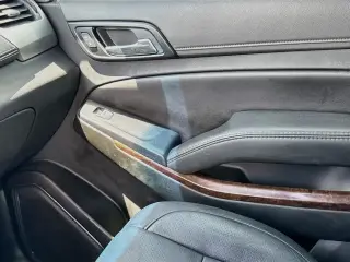 Chevrolet Suburban 2019 4x2 LS 4p SUV