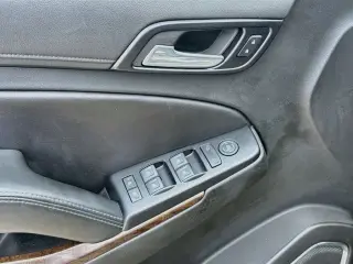 Chevrolet Suburban 2019 4x2 LS 4p SUV