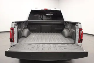 Ford F-150 2025 4x2 XLT 4p SuperCab 5.5 ft. CA