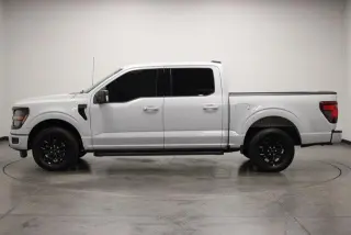Ford F-150 2025 4x2 XLT 4p SuperCab 5.5 ft. CA