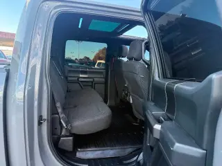 Ford F-150 2018 4x4 King Ranch 4dr SuperCrew 5.5 ft. SB