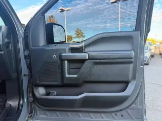 Ford F-150 2018 4x4 King Ranch 4dr SuperCrew 5.5 ft. SB