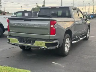 Chevrolet Silverado 1500 2020 4x4 LTZ 4 puertas Crew Cab 5.8 pies SB