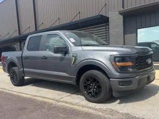 Ford F-150 2025 4x2 STX 4p SuperCrew 5.5 ft. SB