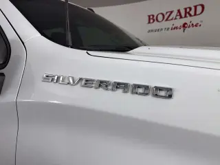 Chevrolet Silverado 1500 2024 4x4 Custom 4p Cab de Tripulación 5.8 ft. SB