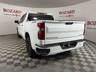 Chevrolet Silverado 1500 2024 4x4 Custom 4p Cab de Tripulación 5.8 ft. SB