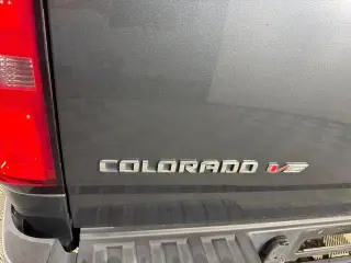 Chevrolet Colorado 2017 4x4 Z71 4p. Cabina de Tripulacion 4p. Estribo
