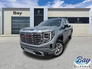 GMC Sierra 1500 2023 4x4 Denali 4p Cabaña de Tripulación 5.8 pies de caja larga