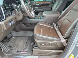 GMC Sierra 1500 2023 4x4 Denali 4p Cabaña de Tripulación 5.8 pies de caja larga