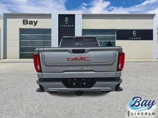 GMC Sierra 1500 2023 4x4 Denali 4p Cabaña de Tripulación 5.8 pies de caja larga