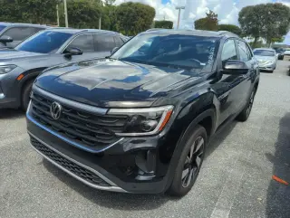 Volkswagen Atlas Cross Sport 2026 SE 4dr SUV con Tecnología