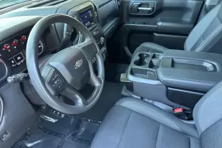 Chevrolet Silverado 1500 2023 4x2 Custom 4dr Crew Cab 5.8 ft. SB