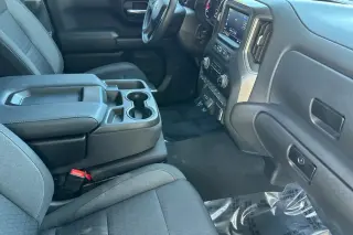 Chevrolet Silverado 1500 2023 4x2 Custom 4dr Crew Cab 5.8 ft. SB