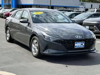 Hyundai ELANTRA 2023 SE 4dr Sedan