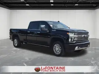 Chevrolet Silverado 2500HD 2022 4x4 High Country 4dr Crew Cab SB