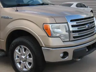 Ford F-150 2013 4x4 Lariat 4dr SuperCrew Styleside 5.5 ft. SB