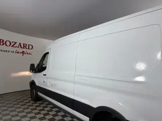 Ford Transit 2019 250 3pt LWB Techo Medio Furgón de Carga con Puerta Deslizante del Pasajero