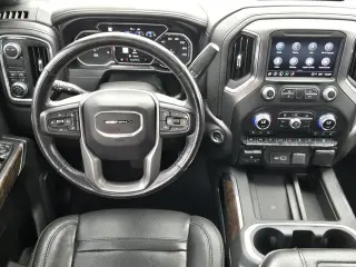 GMC Sierra 1500 2021 4x2 Denali 4dr Crew Cab 5.8 ft. SB