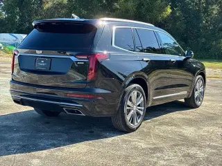 Cadillac XT6 2023 Premium Luxury 4dr SUV