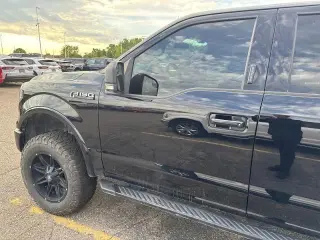 Ford F-150 2016 4x4 XLT 4dr SuperCrew 5.5 ft. SB
