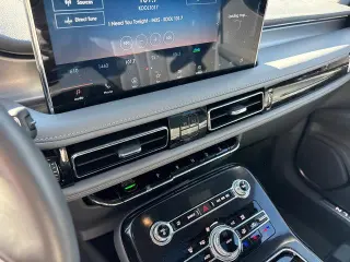 Lincoln Nautilus 2022 AWD Reserve 4dr SUV