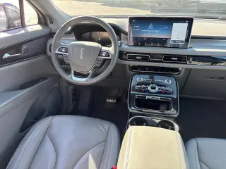 Lincoln Nautilus 2022 AWD Reserve 4dr SUV