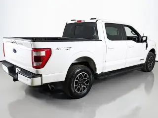 Ford F-150 2023 4x4 Lariat 4dr SuperCrew 5.5 ft. SB