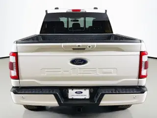 Ford F-150 2023 4x4 Lariat 4dr SuperCrew 5.5 ft. SB