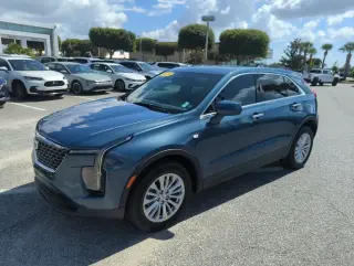 Cadillac XT4 2024 Luxury 4dr Crossover