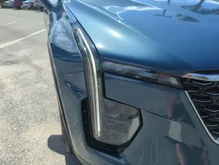 Cadillac XT4 2024 Luxury 4dr Crossover