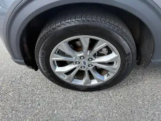 Ford Explorer 2023 AWD XLT 4dr SUV