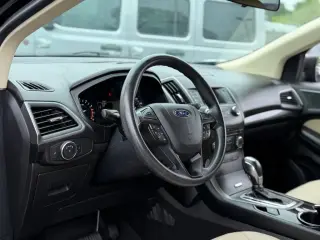 Ford Edge 2016 AWD SE 4dr Crossover