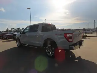 Ford F-150 2023 4x4 Lariat 4dr SuperCrew 6.5 ft. SB