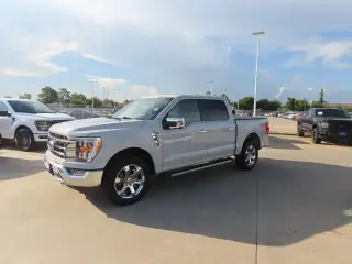 Ford F-150 2023 4x4 Lariat 4dr SuperCrew 6.5 ft. SB