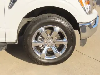 Ford F-150 2023 4x4 Lariat 4dr SuperCrew 6.5 ft. SB