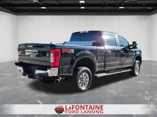 Ford F-250 Super Duty 2018 4x4 Lariat 4dr Crew Cab 8 ft. LB Pickup
