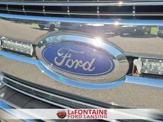 Ford F-250 Super Duty 2018 4x4 Lariat 4dr Crew Cab 8 ft. LB Pickup