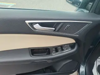 Ford Edge 2019 SEL 4dr Crossover